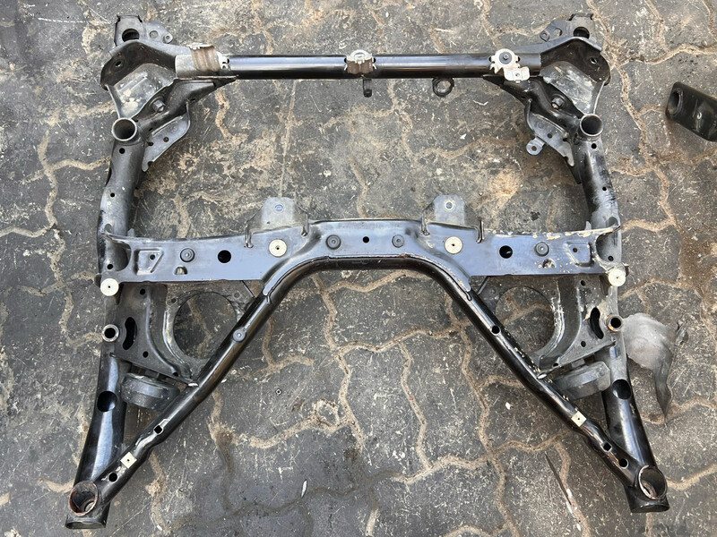 Front axle support F30 F20 F32 F34 F36 F31