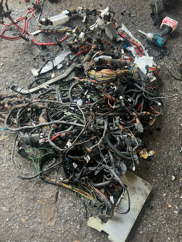 X5 F15 hybrid full car harness 40eX N20 X5 F15 hybrid full car harness 40eX N20