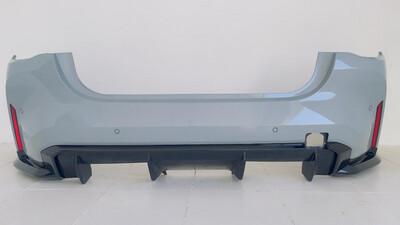 BMW M4 G82 rear bumper with defuser Genuine Product used BMW M4 G82 rear bumper with defuser Genuine Product used