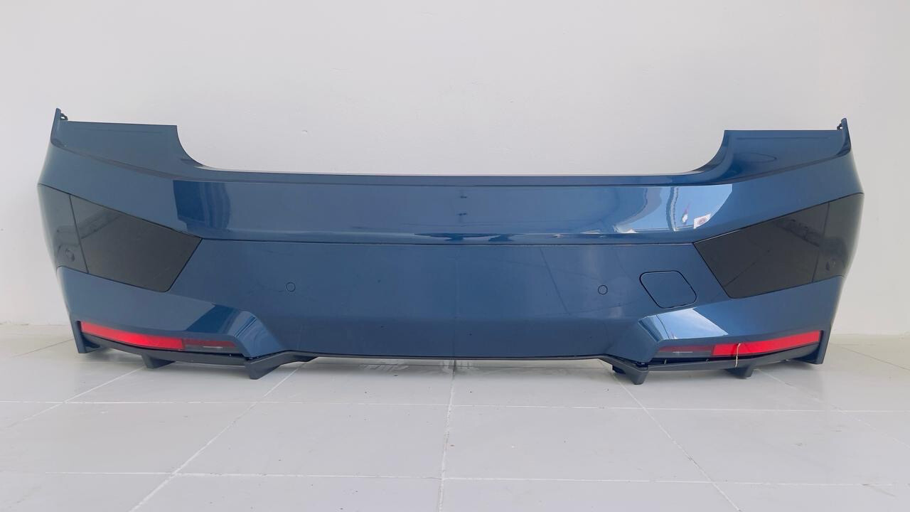 IX M60 rear bumper Electric car bmw 