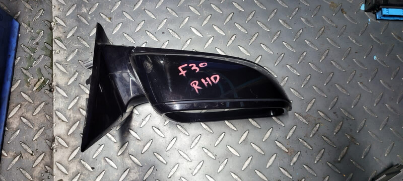 BMW F30 RHD RIGHT SIDE MIRROR WITH CAMERA AND BLIND SPOT Genuine Product used