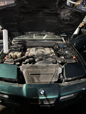 Bmw 850csi 1996 is available for parts contact by email or call 
