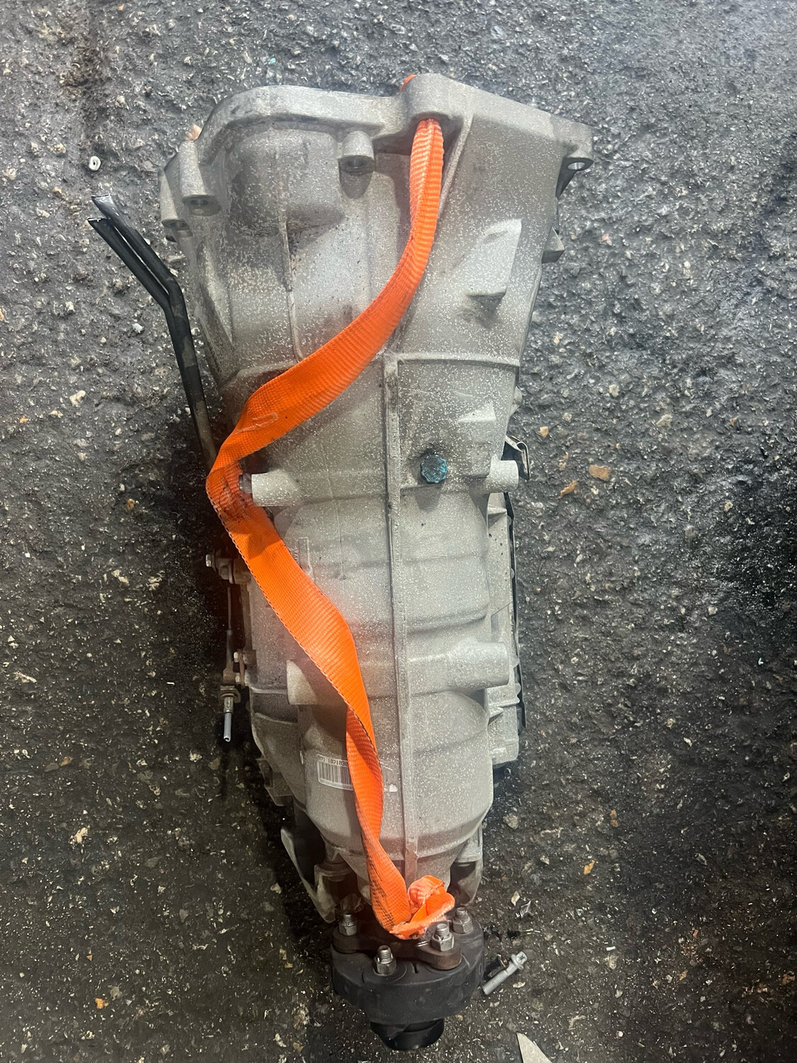 BMW 7572062 6HP21, E82, N54 gearbox  Genuine Branded used item
