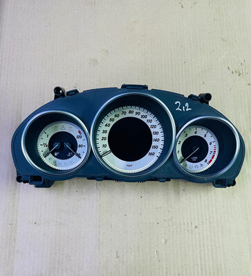 Mercedes benz  E-class Speed meter 2014 A2129000925