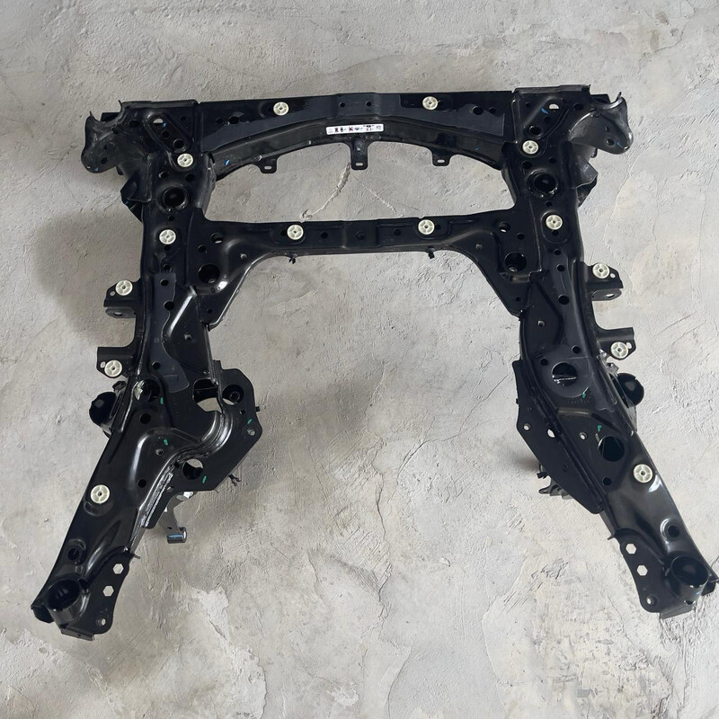 Front axle support BMW X5 G05 X7 G07  6884852 4x4  