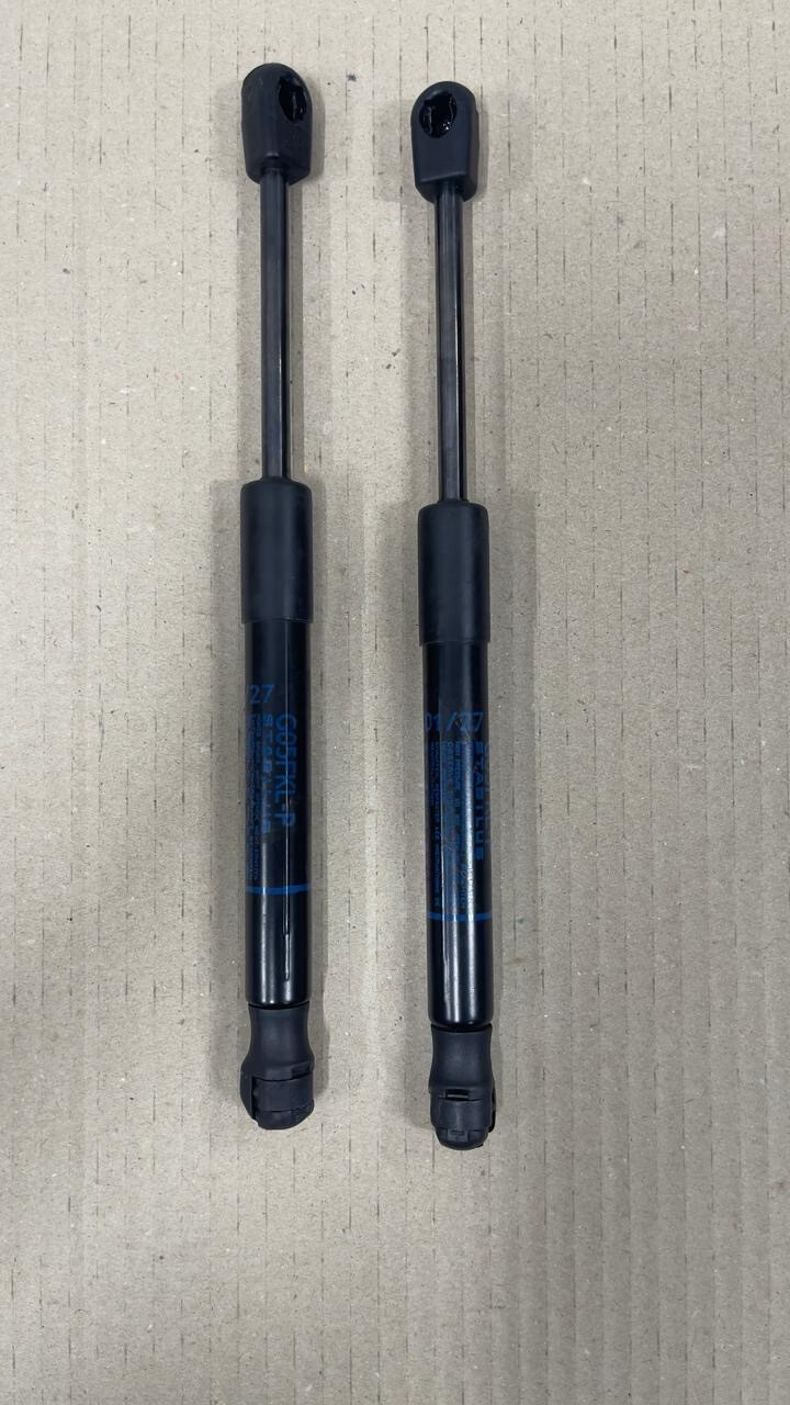BMW X5 G05 7418188 Bonet Shocks 2 pcs 