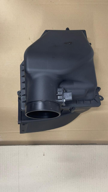 BMW X5 G05 AIR FILTER BOX 8577141 