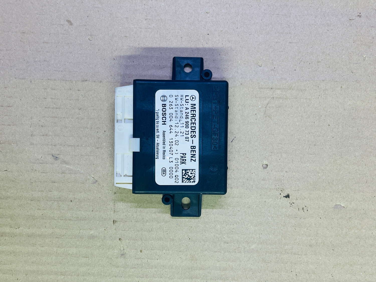 Mercedes Benz A Class W176 PDC Parktronic System Control Module Unit A2469007307