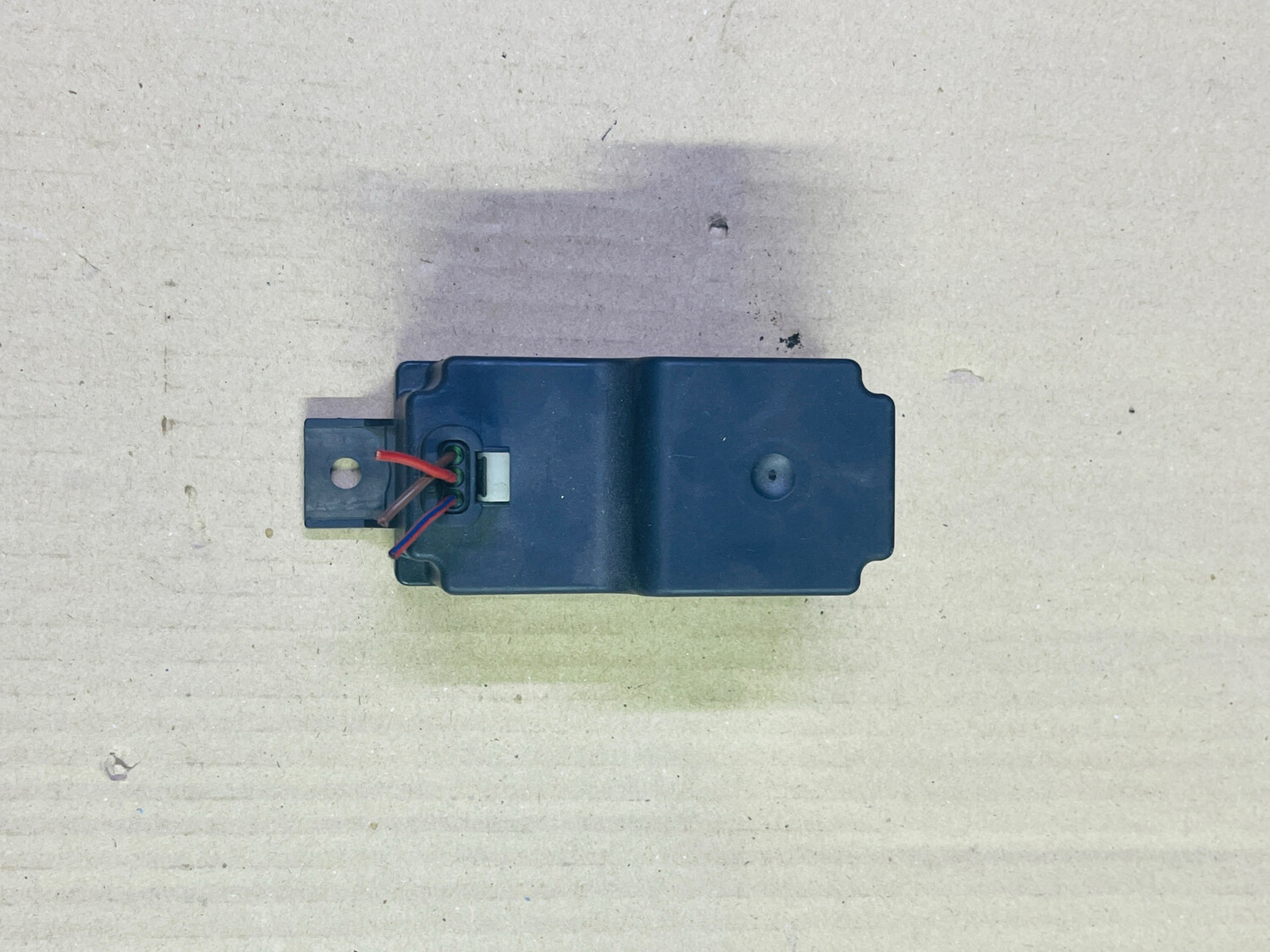 Voltage Converter Module Auxiliary Battery For Mercedes-Benz C Class A2059052809