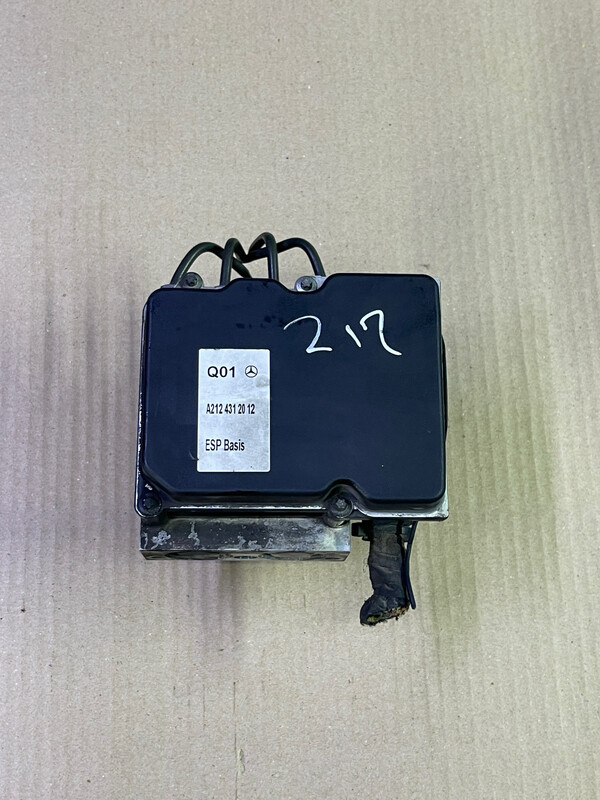 MERCEDES-BENZ E W212 ABS Pump and Control Module Unit 0265236239 A2124312012