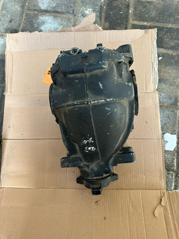 MERCEDES BENZ W211 E350 03-06 RWD REAR DIFFERENTIAL CARRIER OEM 3.07 GEAR RATIO