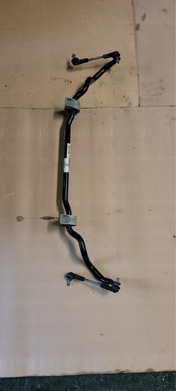 31306866000 Bmw i8 Stabilizer front with rubber mounting with link rod 