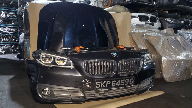 BMW F10 5 series front end 520i LED ADAPTIVE Genuine Product used