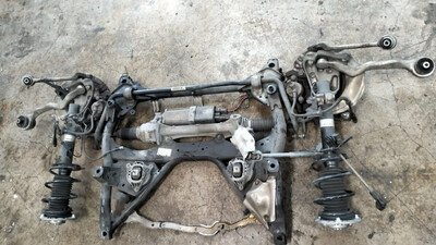 BMW front AXEL SET COMPLETE F30 320i 2013 RHD Genuine Product used