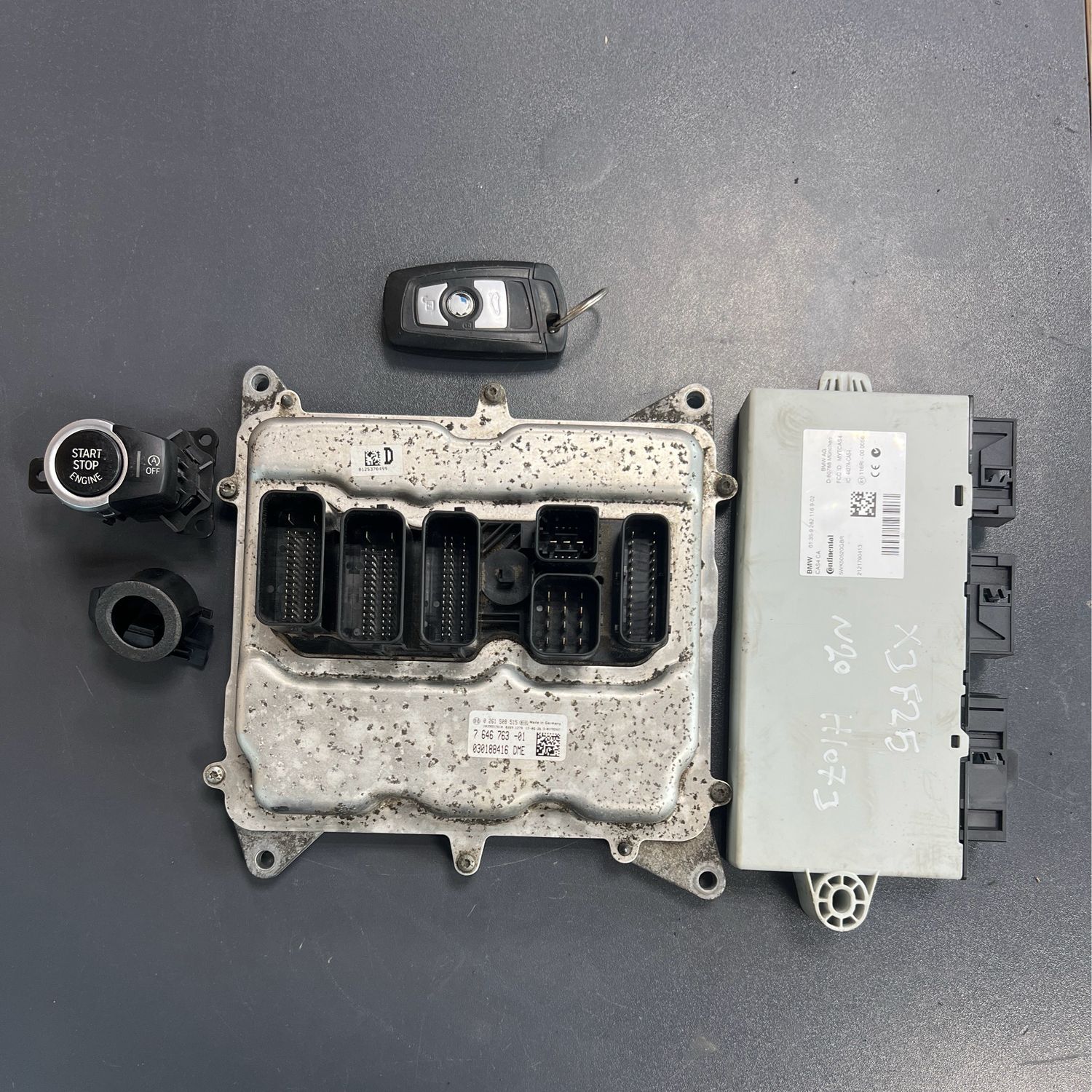 BMW N20 X3 F25 ECU kit 7646763 Genuine Product used