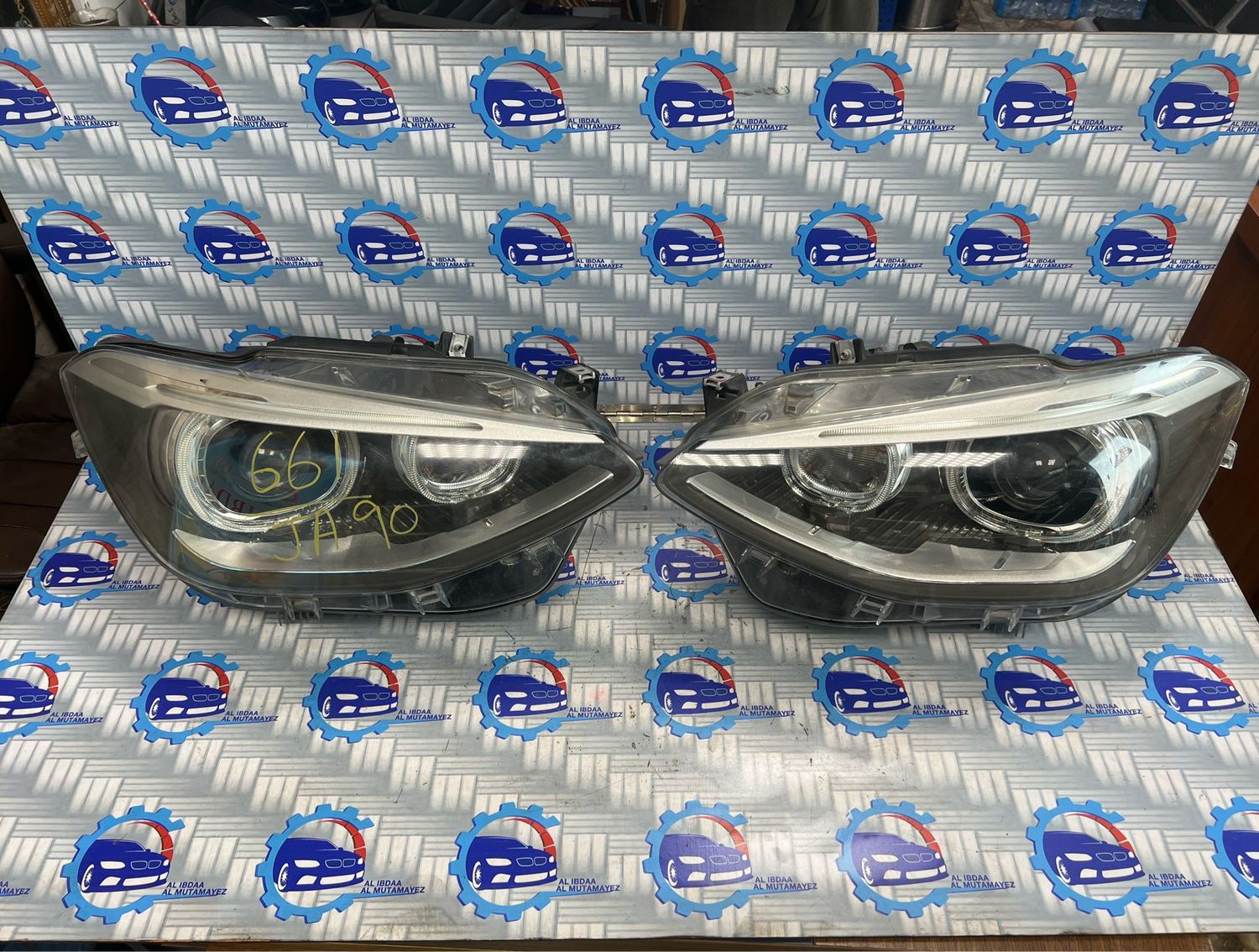 BMW F20 XENON FRONT HEAD LIGHT SET Genuine Product used