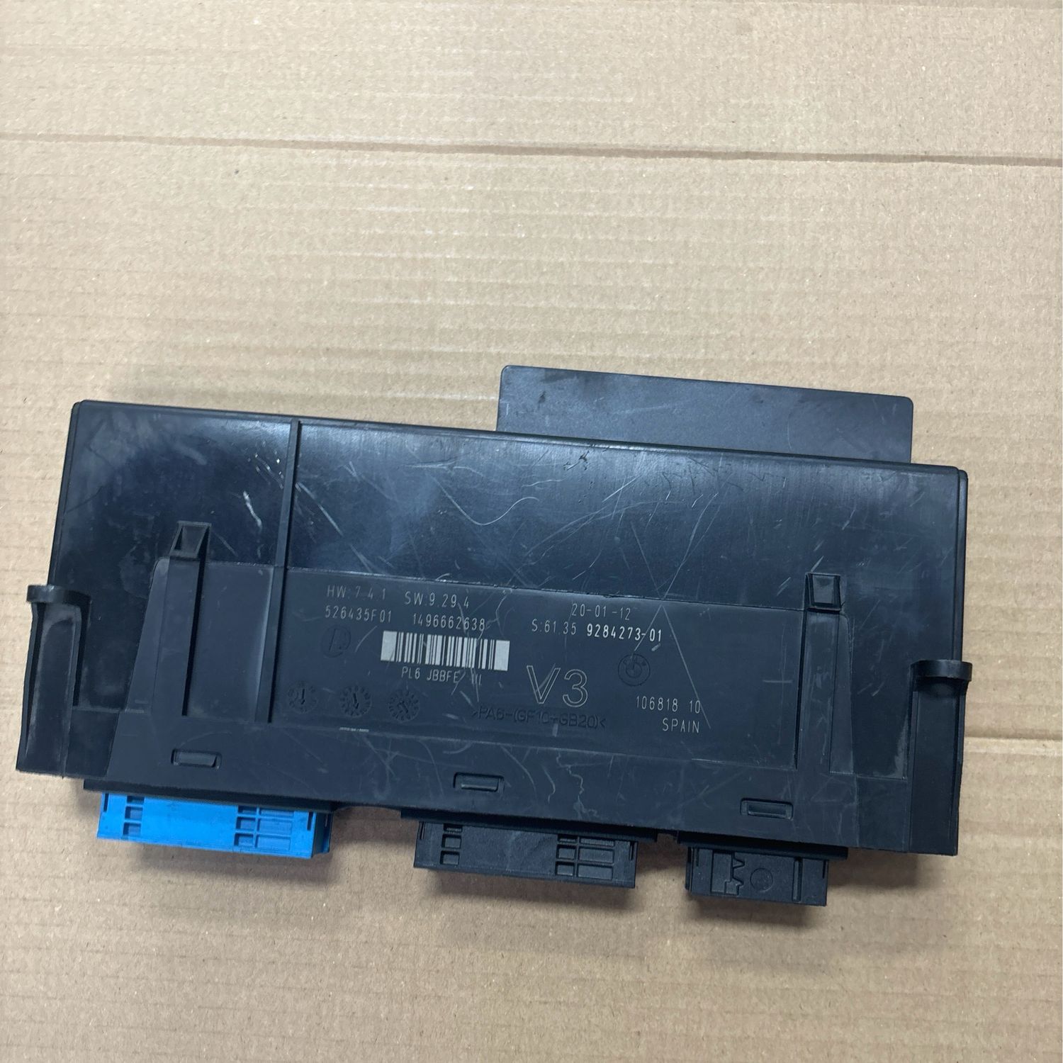 BMW-F12,F13-9284273 V3 junction box Genuine Product used