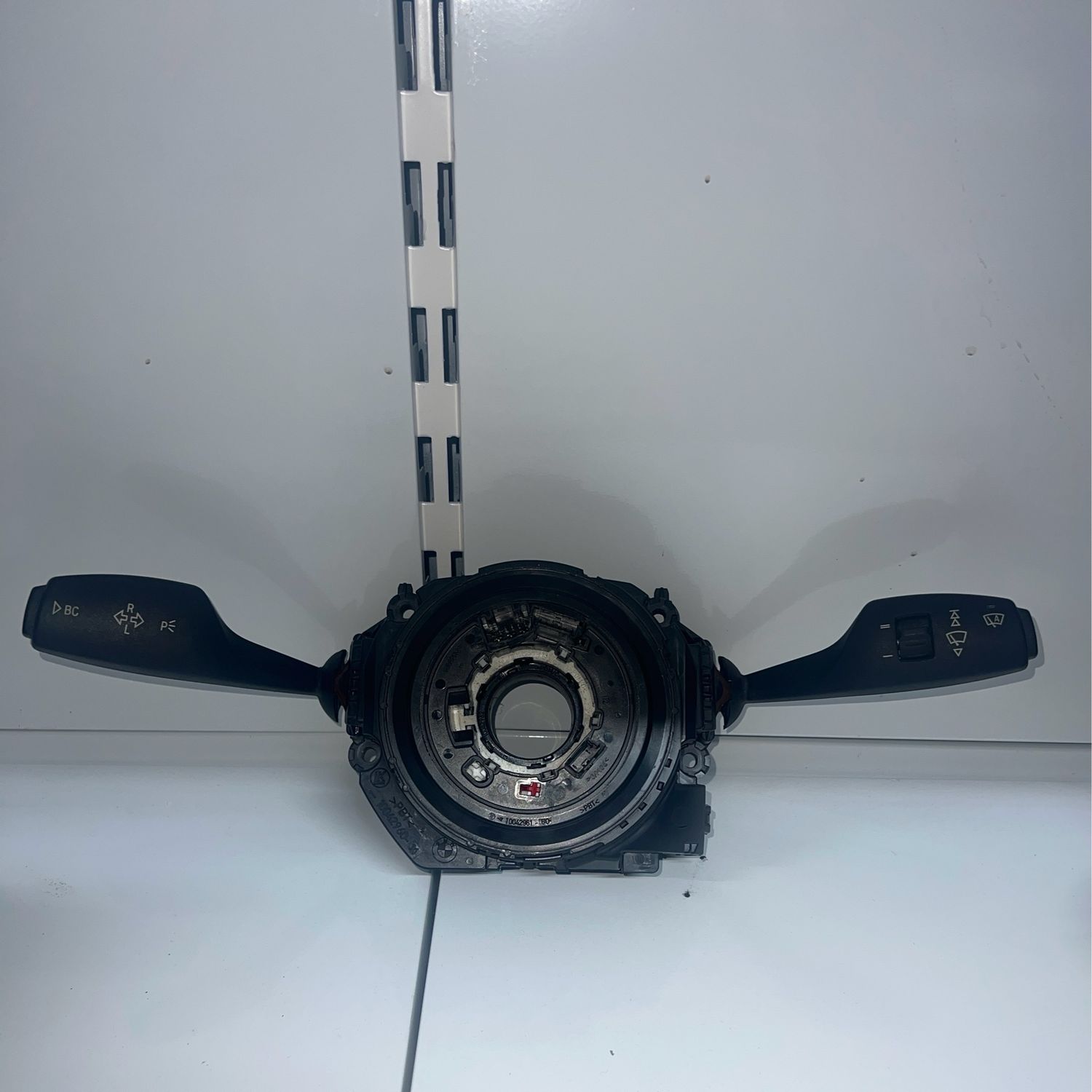 BMW-F30/F25/F20-9253754 angle sensor Genuine Product used