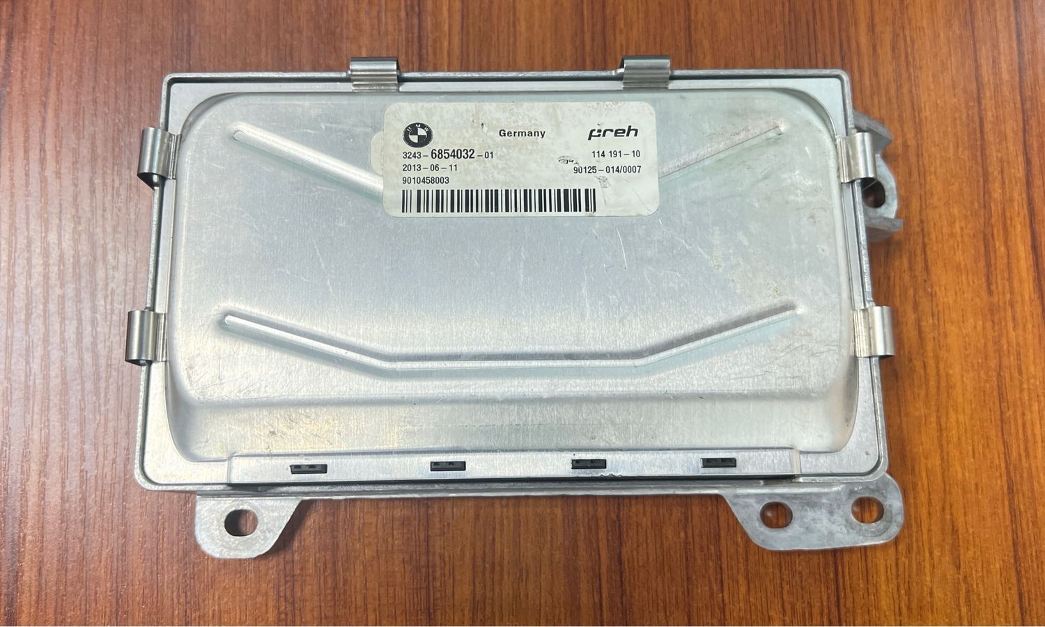 BMW F10 HSR CONTROL UNIT 6854032 Genuine Product used