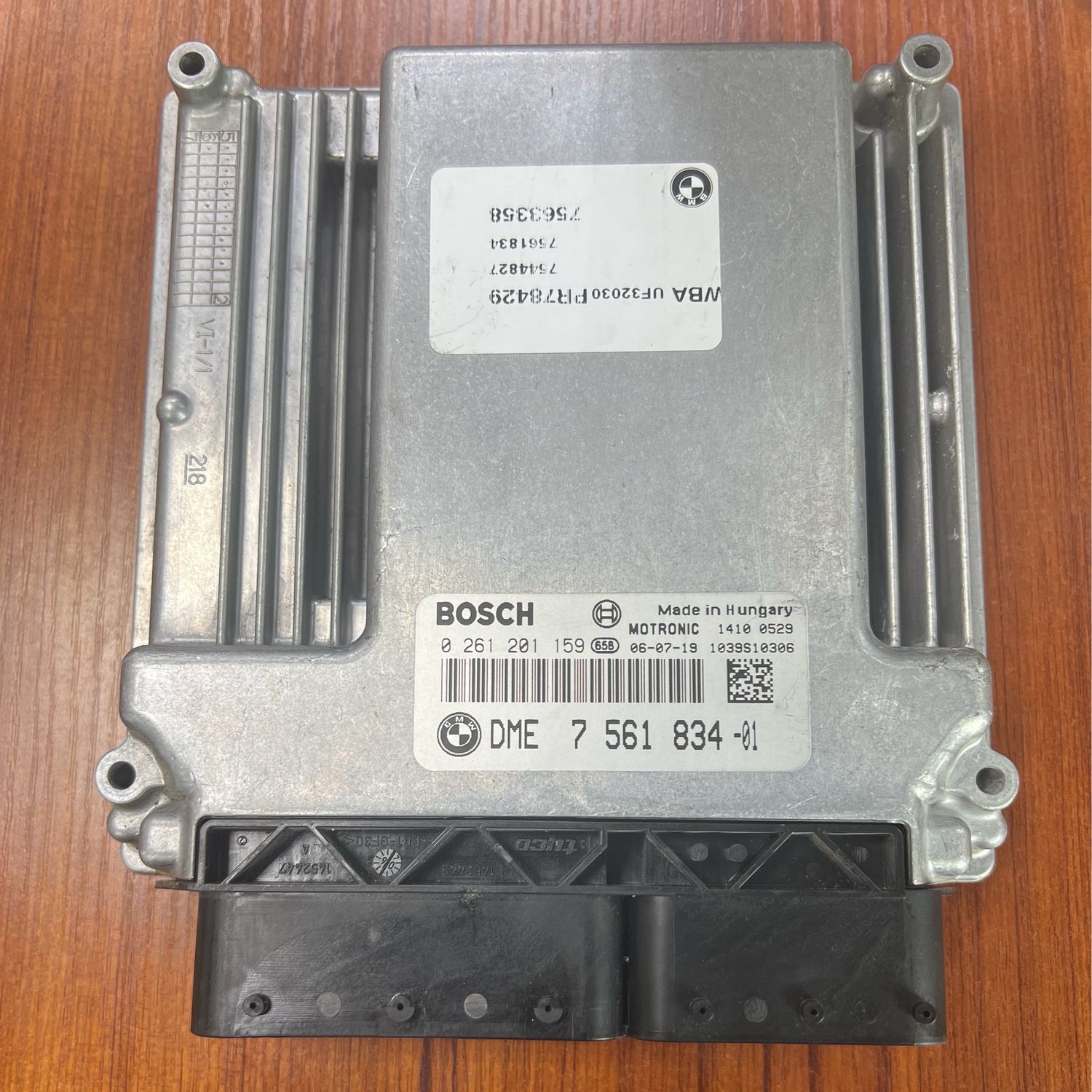 BMW 116i N45 ENGINE COMPUTER MODULE ECU 7561834