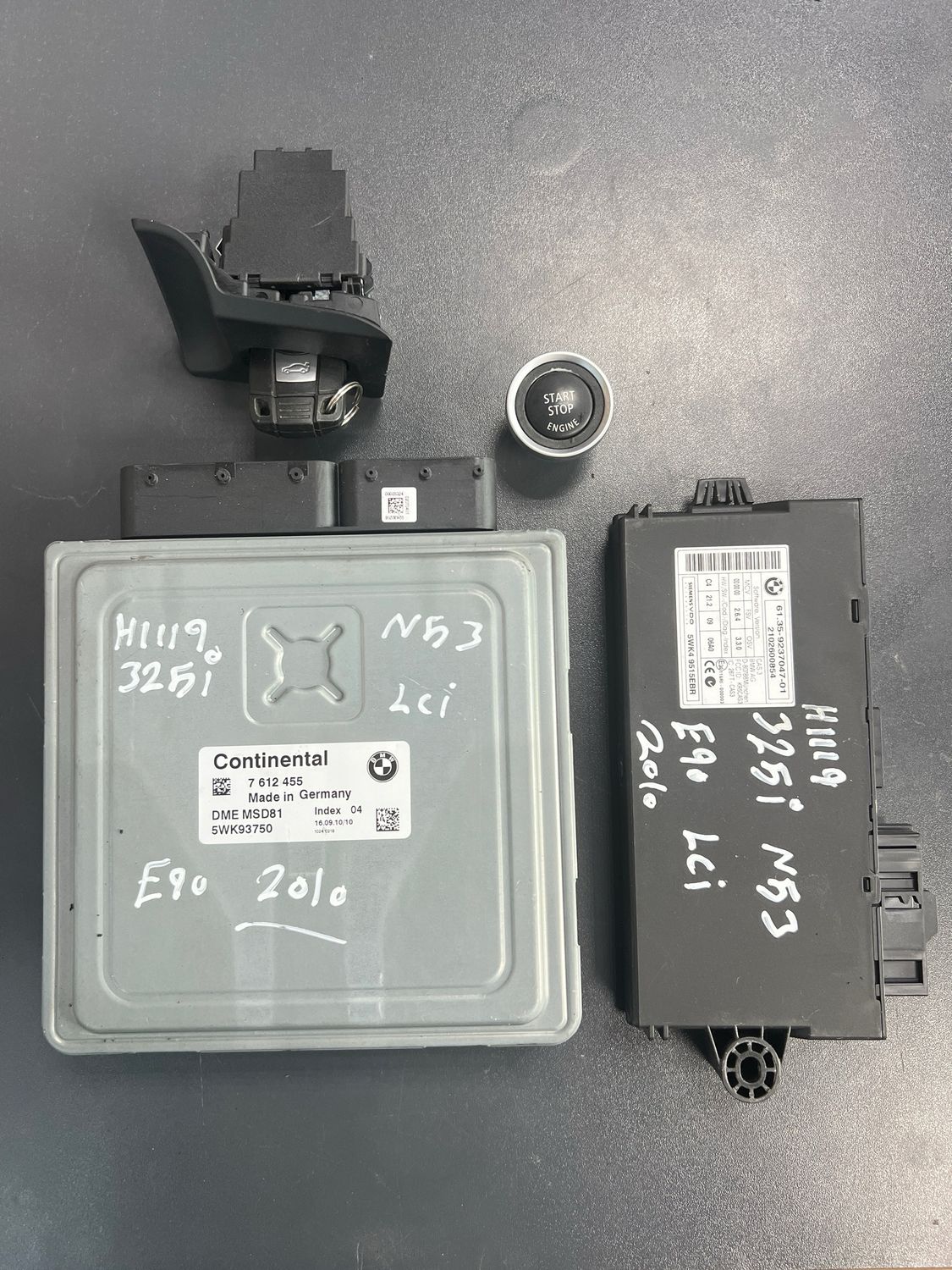 BMW 325i N53 E90 LCI 2010 ENGINE CONTROL ECU SET MSD81  7612455