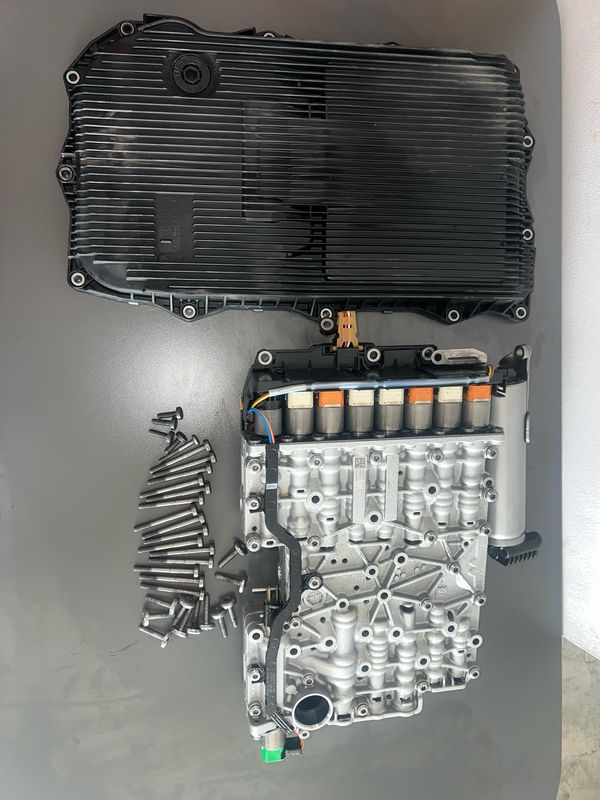 12-17 BMW F10 F30 328i 528I AUTOMATIC TRANSMISSION VALVE BODY MECHATRONIC