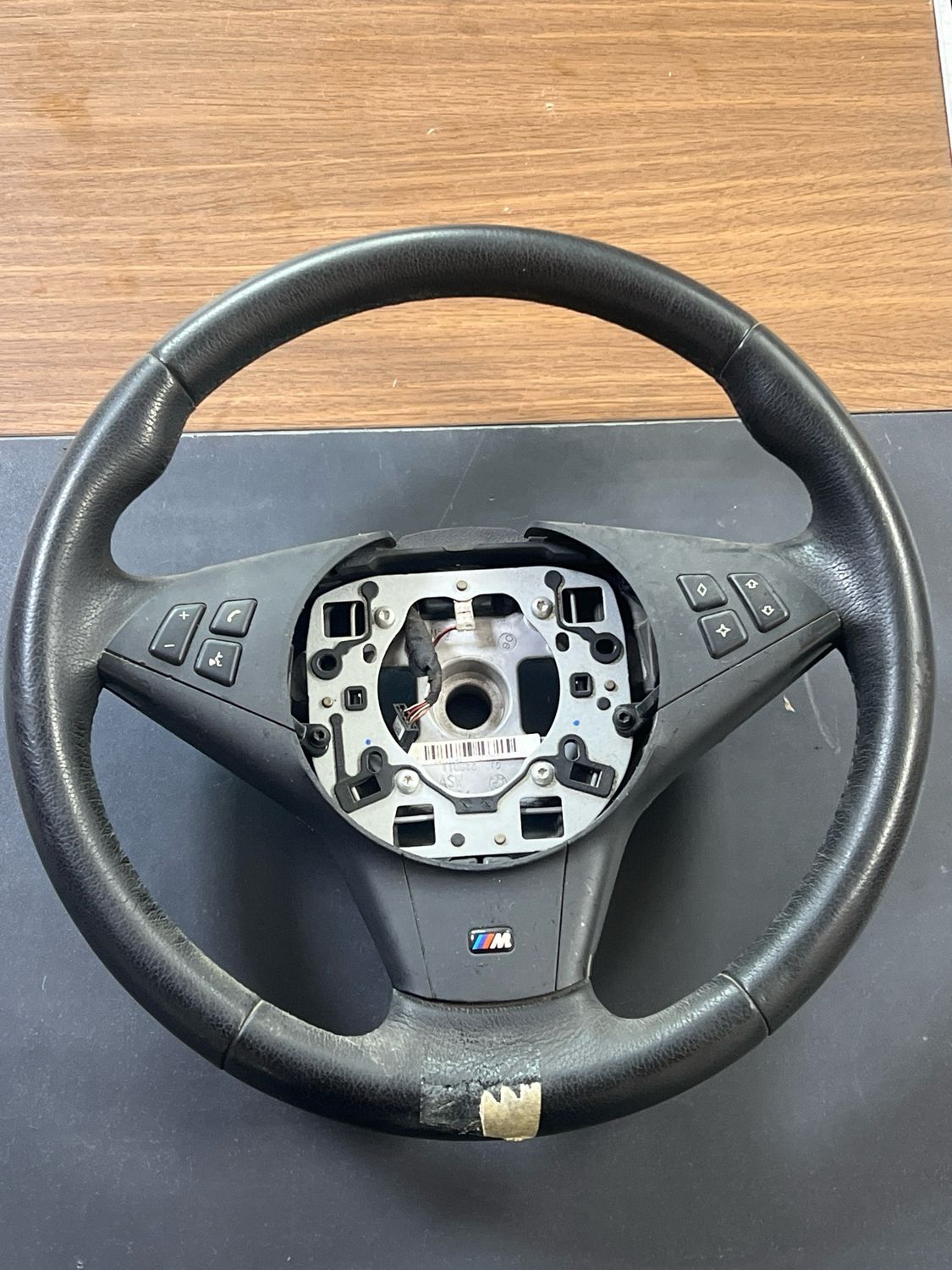 BMW E60/E61/E64 /E63 M5 M6 Steering wheel Genuine Product used