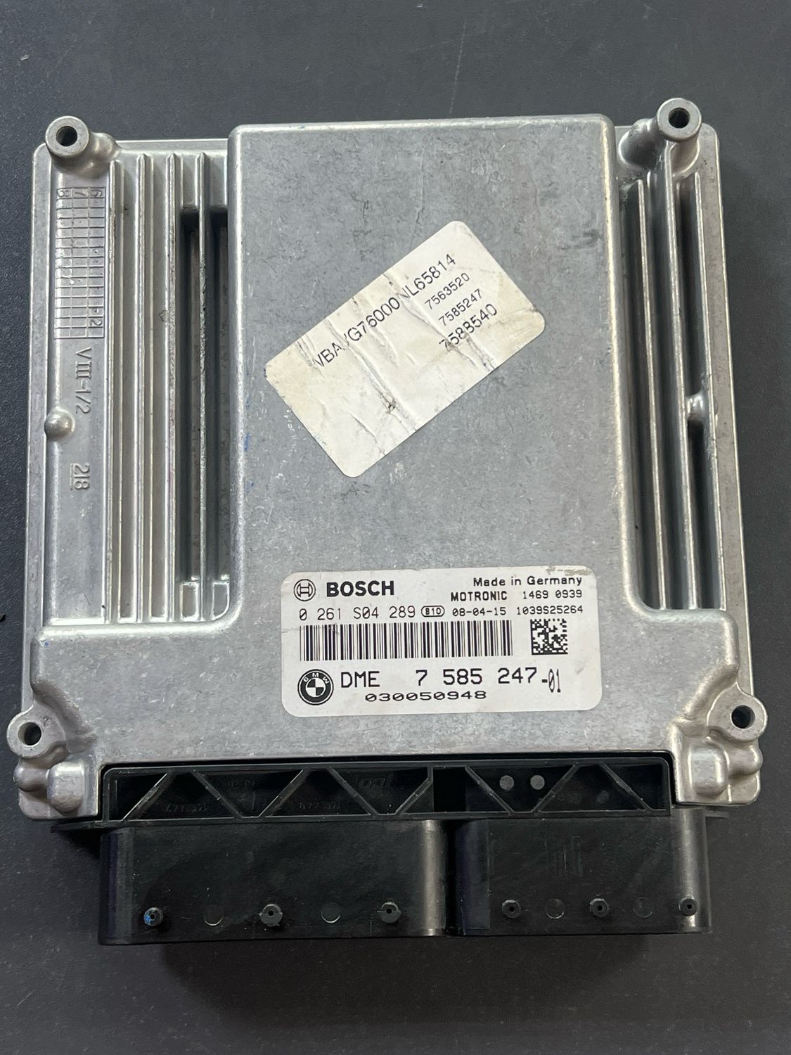 BMW ECU 3 Series E90 E91 E92 /N46N 320i DME 7585247 0261S04289 Engine Control Unit Genuine Product used
