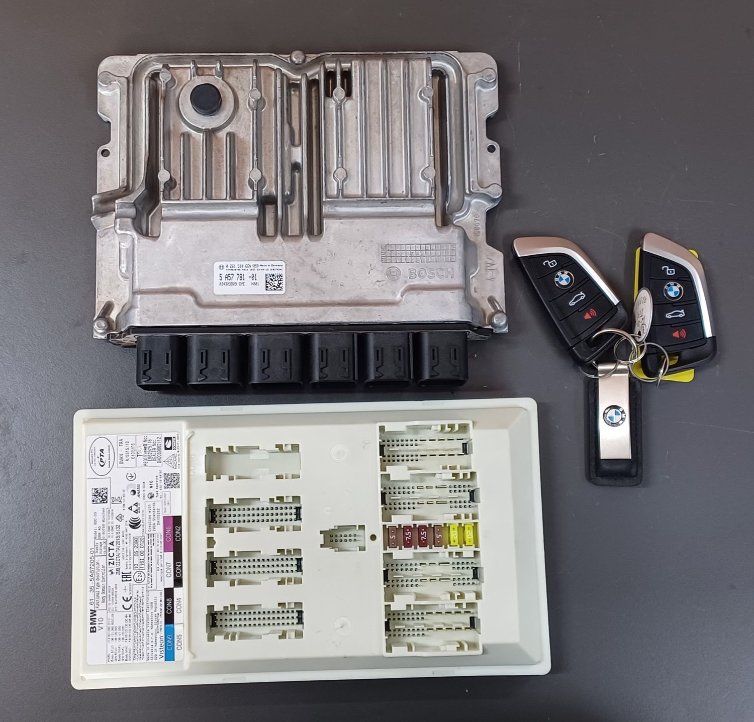 BMW 430 Engine Control Module ECU-DME-5A57781 Good Quality Genuine Product used