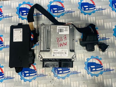 BMW N46 E88 ENGINE UNIT ECU SET 7589705 Genuine Product used