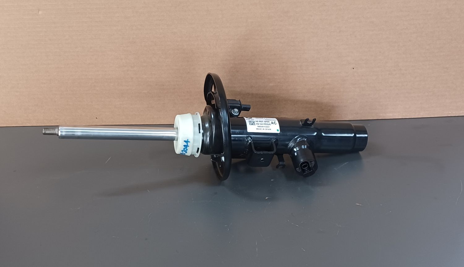 BMW G26 G22 G23 Xdrive Front Shock Left Side 6892369 Good Quality Brand New item