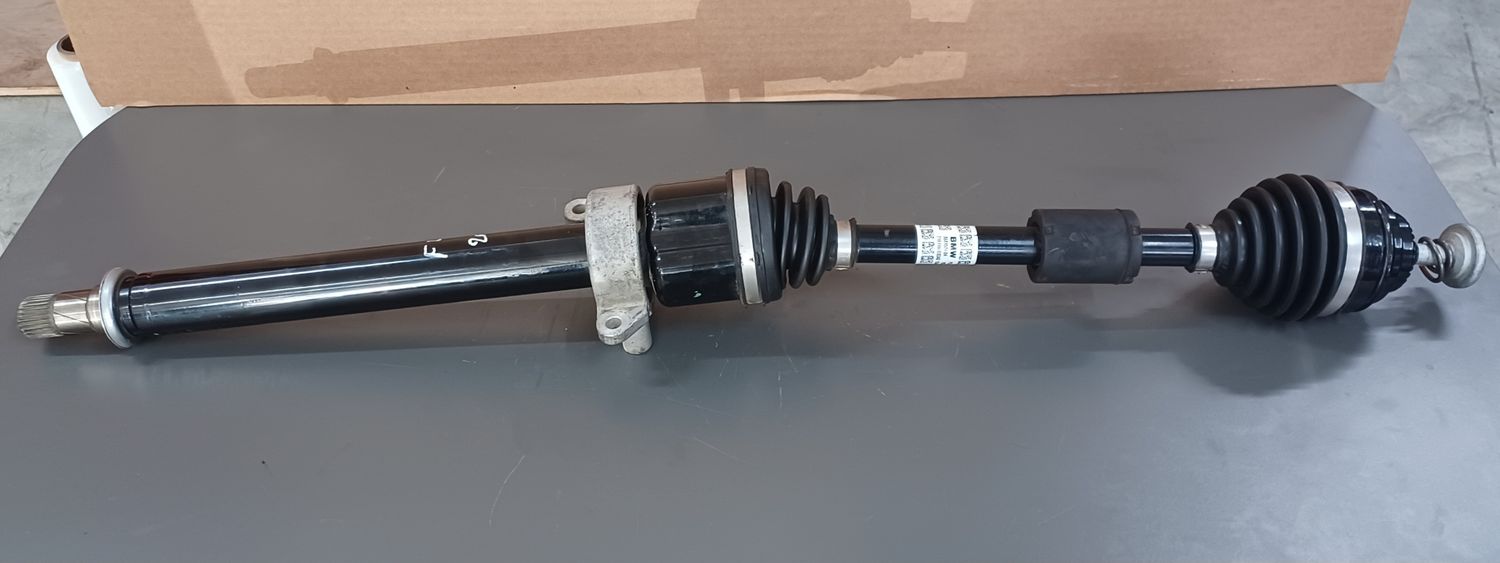 BMW F40-2022 Front Right Side out put drive shaft-8681524 Good Quality Genuine item