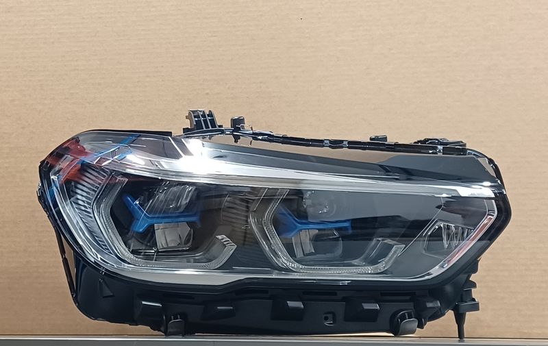 BMW G05,G06 Head Light Laser Right side US Spec-5A279A4 Genuine Brand new Product