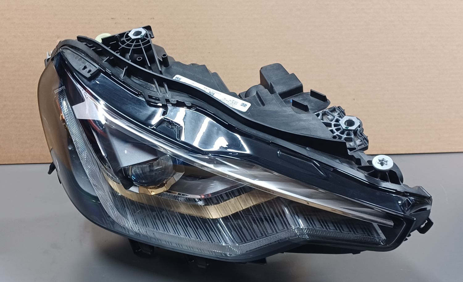 BMW G42 Head Light LED Mexico Left & Right Side-5A320F3 , 5A320F4 Genuine Brand New Product