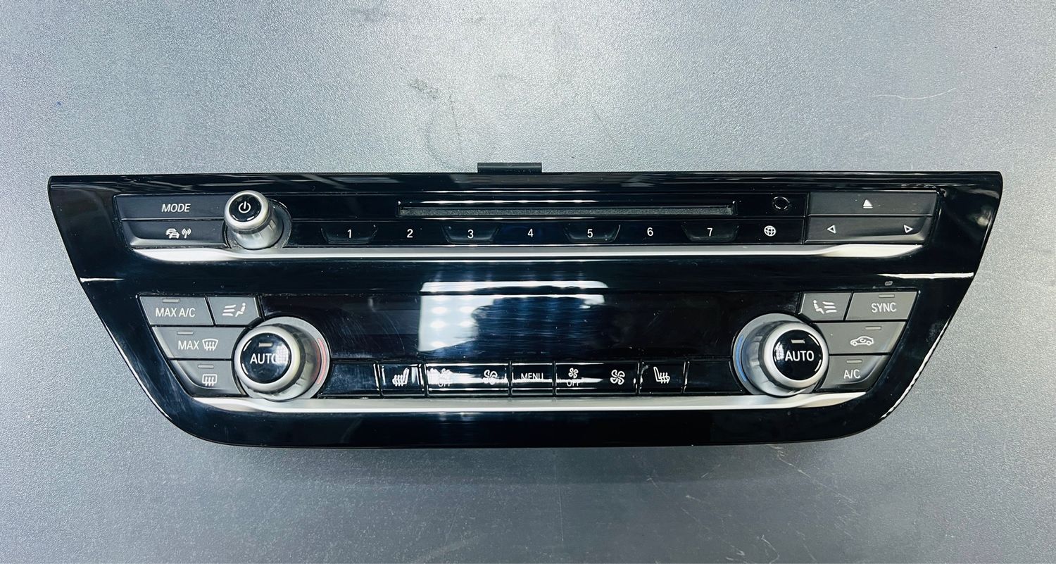 BMW 5 series 2018 G30 G31 A/C climate heater control radio panel 7947869-Genuine Product used