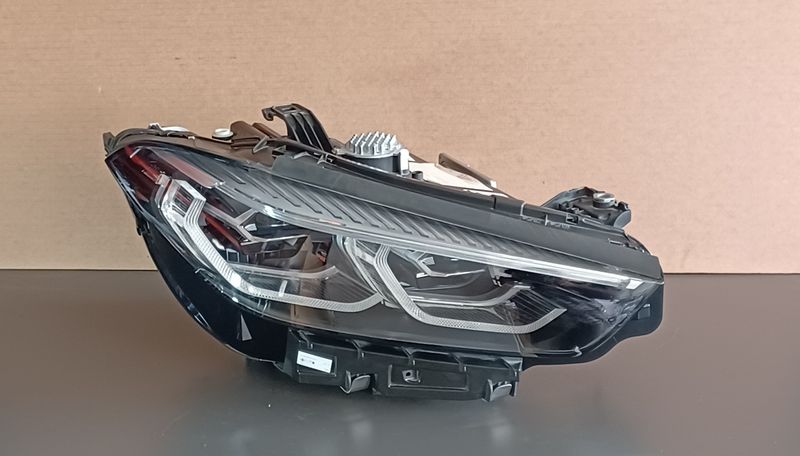 BMW G14,F93,M8 Head Light Right side LED 8739584 Genuine Product Brand New