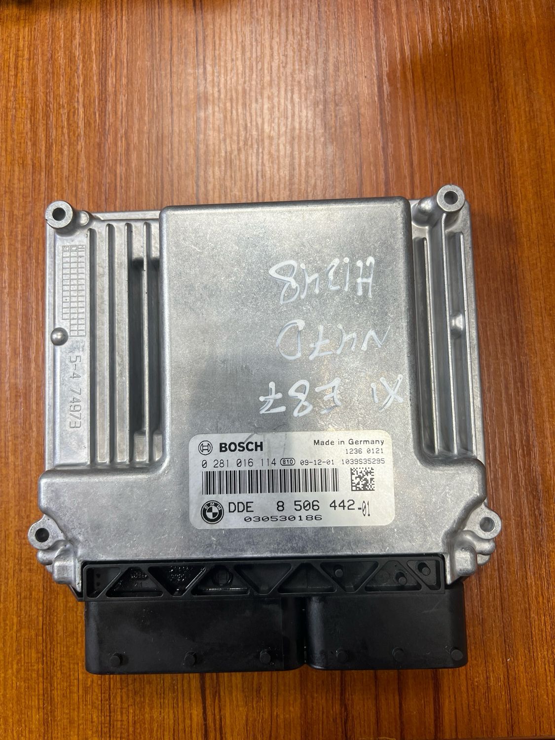 BMW E81 E82 E87 E88 N47 Engine Ecu module 8506442 