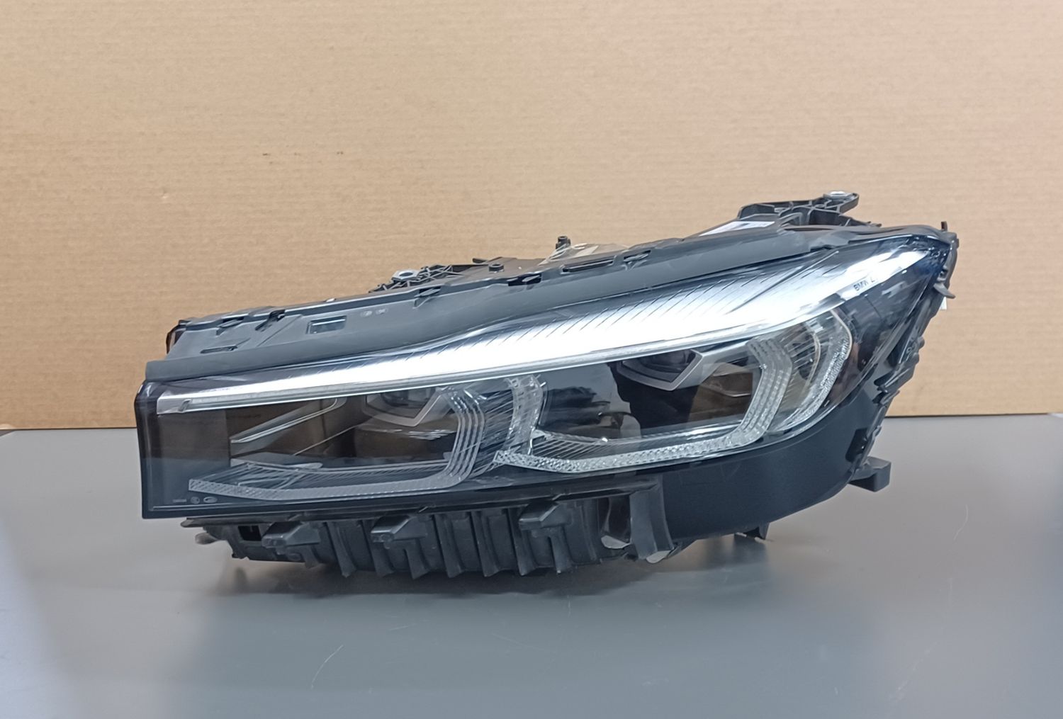 BMW G11,G12 LCi Head Light LED Left Side 7214961 Genuine Brand used irem