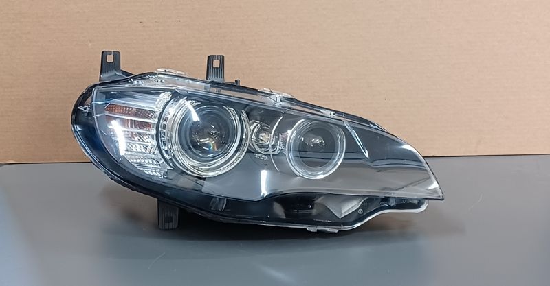 BMW X6,E71 Head Light Xenon Right Side 7179934 Genuine Product used item