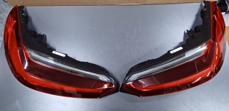 BMW Z4,G29 Rear Tail Light Left& Right set 7439018, 7439017 Genuine product used item
