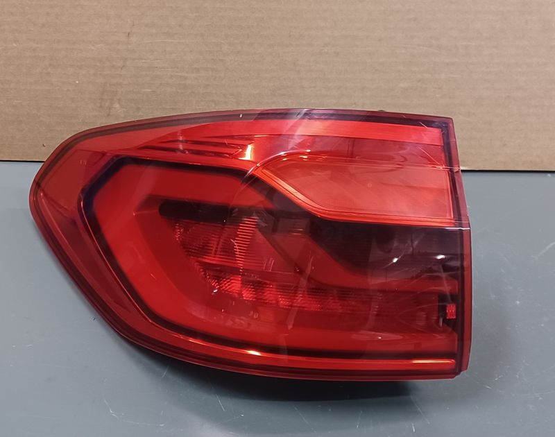 BMW G31,5 Series Rear Tail Light Left side 7388947 Genuine Product Used item