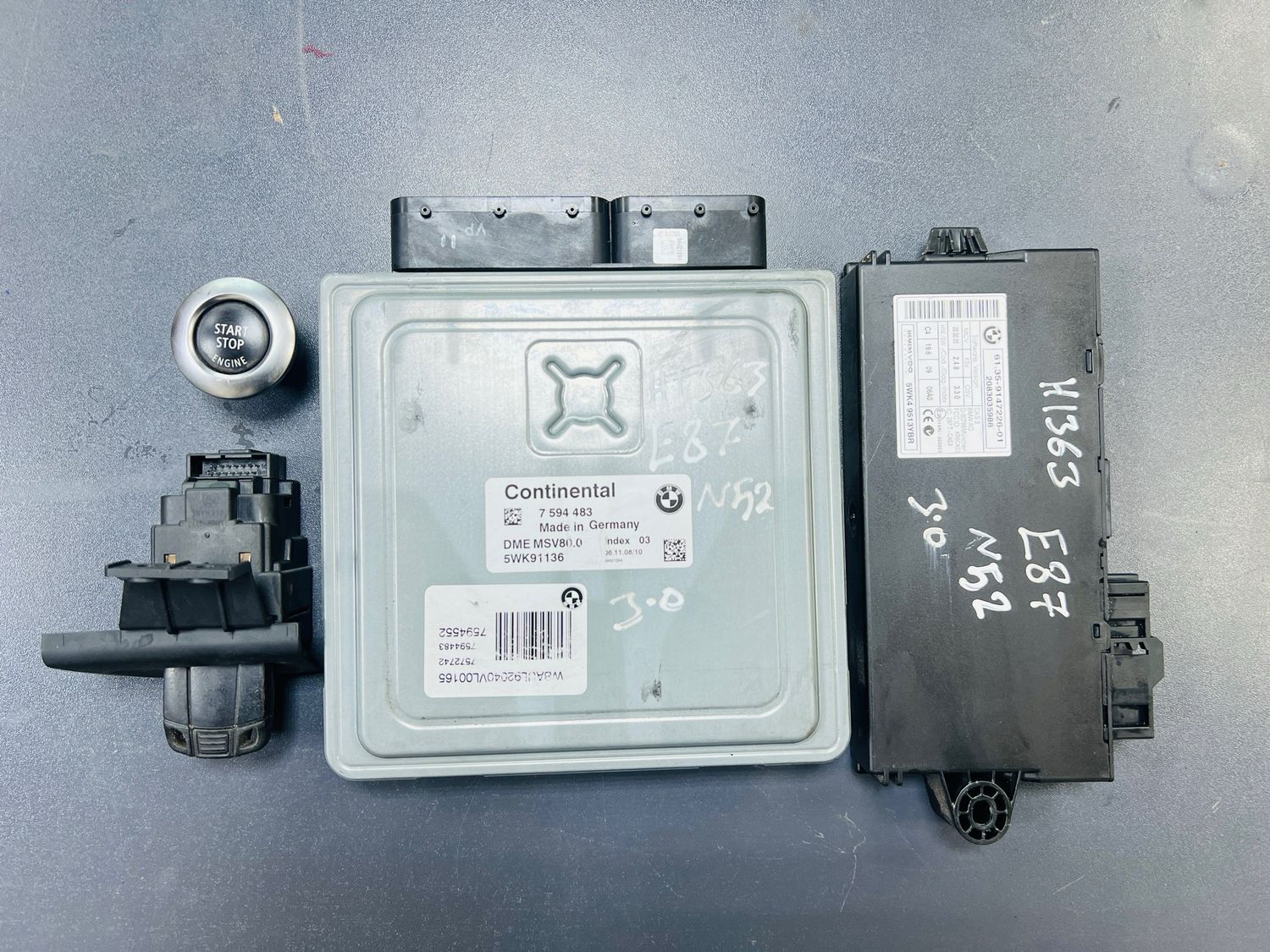 BMW 125i N52N E88 2008 ENGINE CONTROL ECU UNIT SET MSV80.0 7594483