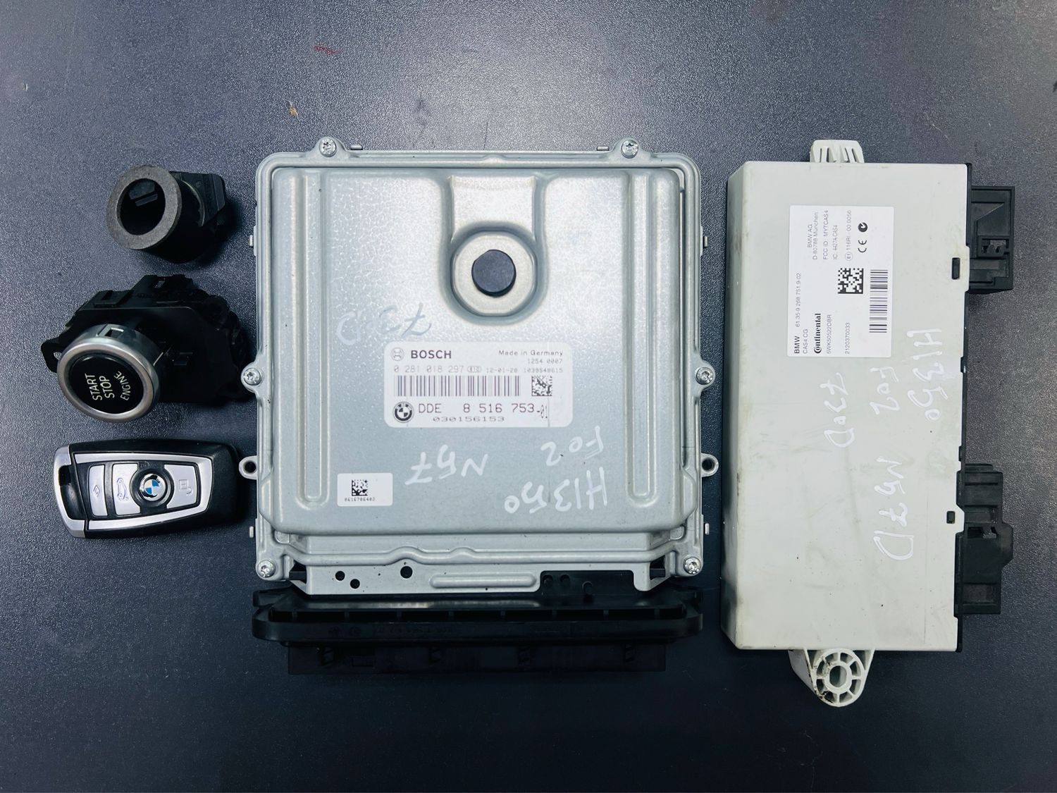 BMW 730d N57 F01 2010 ENGINE CONTROL ECU UNIT SET 8516753