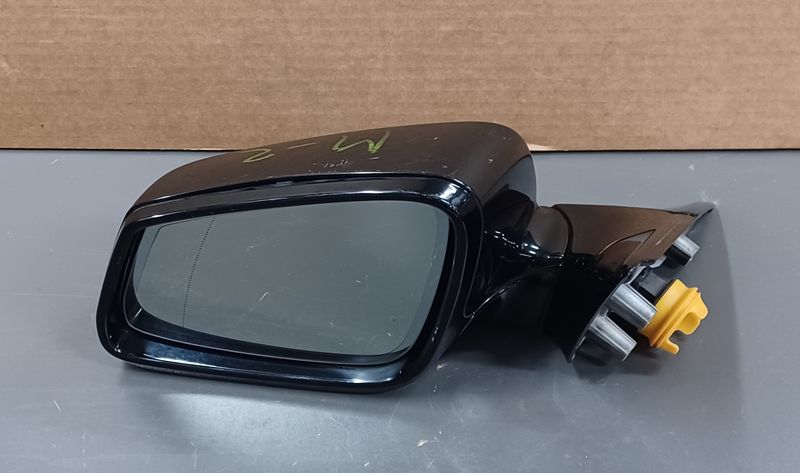 BMW F12 Side Mirror Left Side Black colour Foldable type Genuine product used