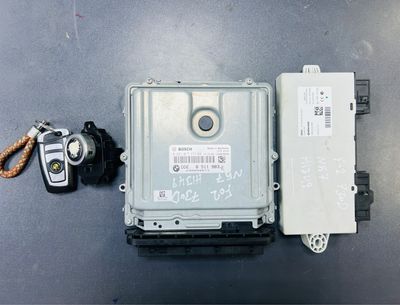 BMW 730d N57 F01 2012 ENGINE CONTROL ECU UNIT SET 8511983