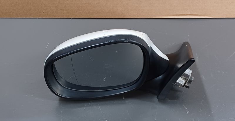 BMW E92 Side Mirror Left Side White Colour Foldable Type Genuine Product Used