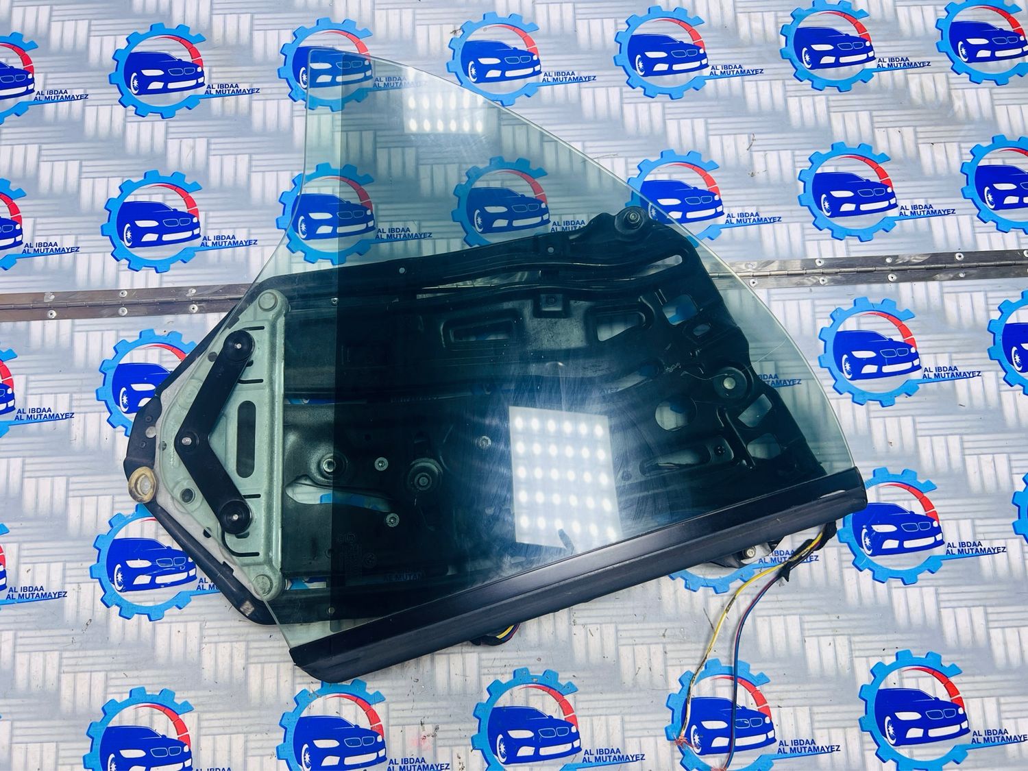 BMW M3 E46 2002 REAR RIGHT WINDOW REGULATOR AND MIRROR 8215274 