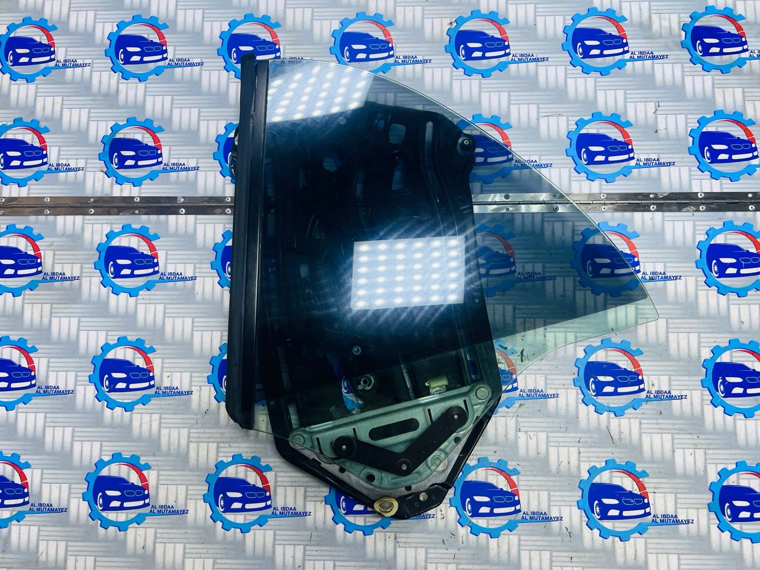BMW M3 E46 2002 REAR LEFT WINDOW REGULATOR AND MIRROR 8215273 