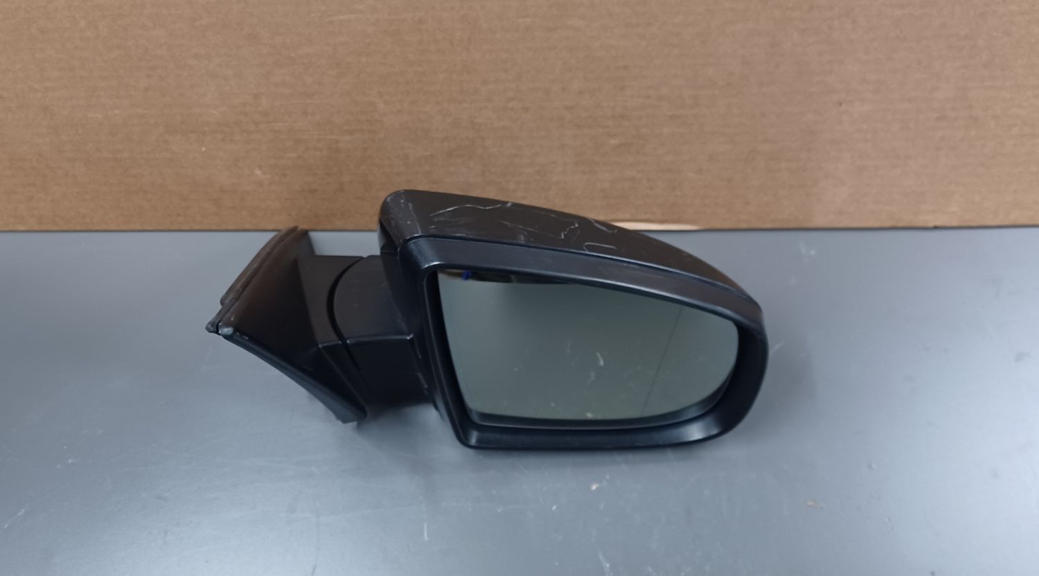 BMW X5,E71 Side Mirror Right Side Black Colour Foldable Type Genuine Product used