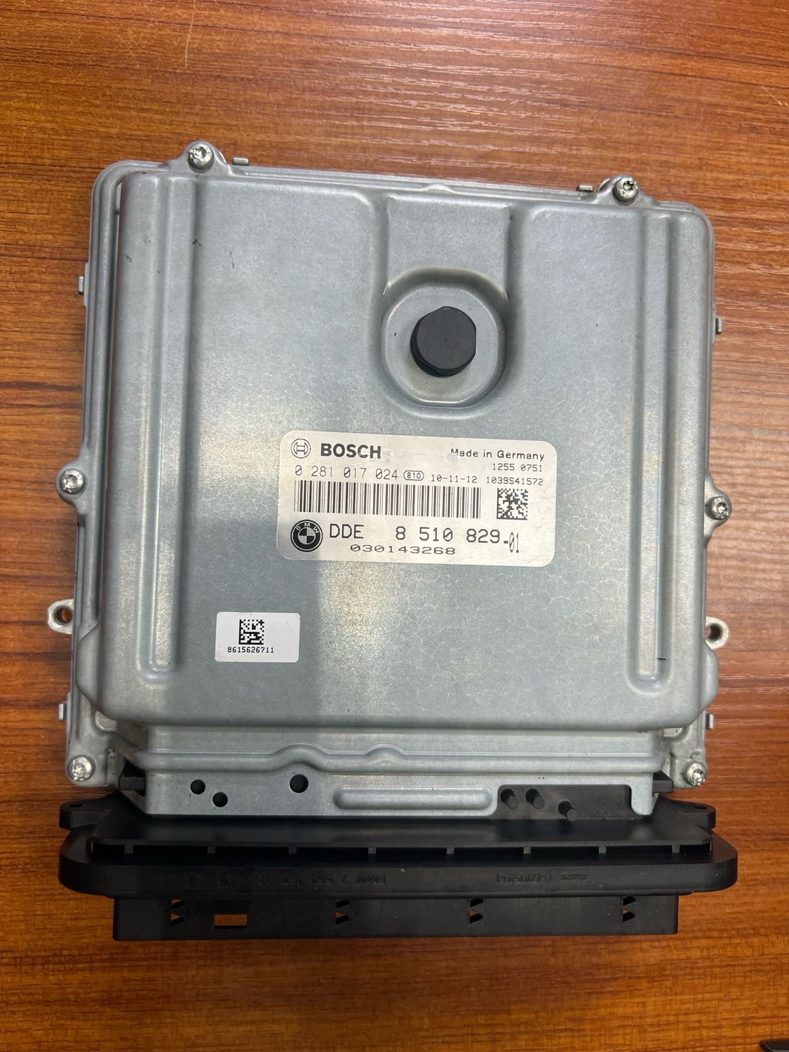 BMW 320d N47N E90 E91 LCI ENGINE CONTROL ECU MODULE 8510829